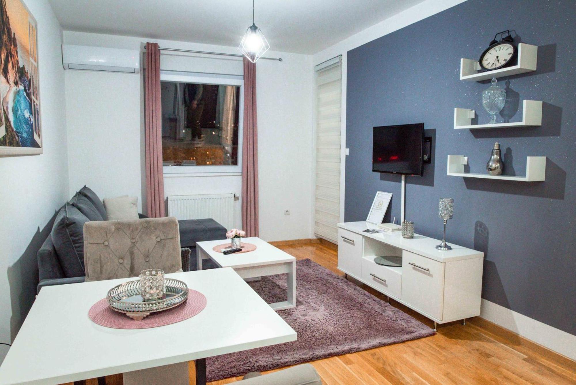 Apartman Royal 2 Doboj Eksteriør billede